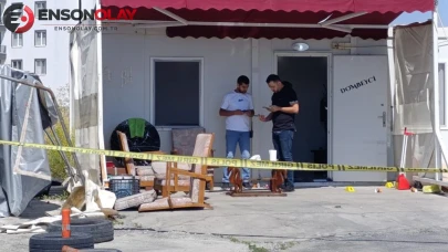 Afyonkarahisar'da minibüs durağına silahlı saldırı: Ölü ve yaralı var