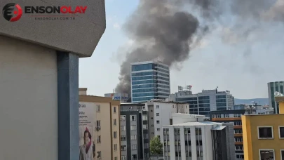 Gaziantep Halı Sarayı İş Merkezi'nde yangın paniği : İtfaiye müdahale ediyor