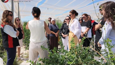 İzmir Tire'de bulunan Berry Hill Çiftliği'ne teknik ziyaret gerçekleştirildi