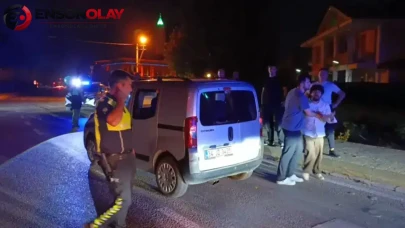 Bursa'da hafif ticari araç kaldırıma çarptı : Kazada 1 yaralı
