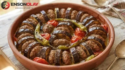 Fırında pratik lezzet: Tepside patlıcan kebabı nasıl yapılır?