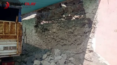 Kayseri Pınarbaşı'ndaki 4,1'lik deprem sonrası bazı evlerde çatlaklar oluştu
