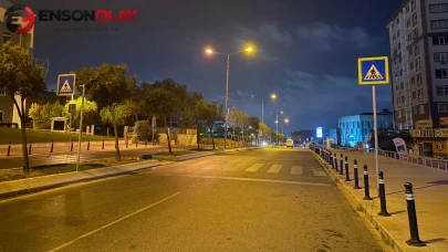 Beylikdüzü’nde feci kaza : Yaya geçidinde servis minibüsünün çarptığı 18 yaşındaki genç kız ağır yaralandı