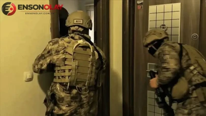 Antalya'da uyuşturucu operasyonu : Evden 250 kilo esrar ele geçirildi