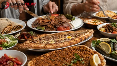 Yabancı misafirler Türkiye'yi keşfetti, 6 milyar dolar bıraktılar