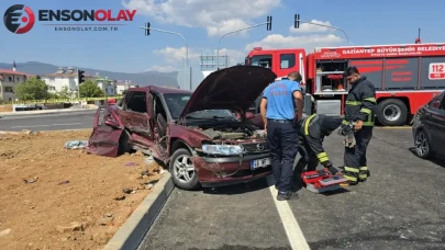 Gaziantep'te Meydana Gelen Trafik Kazasında 5 Kişi Yaralandı