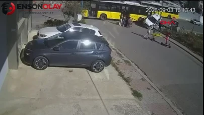 Sultanbeyli'de İETT otobüsü ile otomobil çarpıştı: Yaralılar var