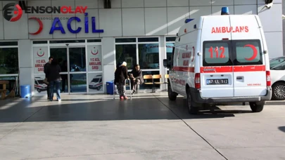 Eskişehir-Sarıcakaya yolunda kaza : Refüje devrilen araçta 3 kişi yaralandı