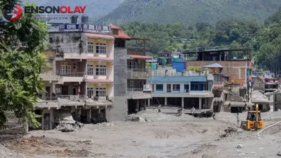 Nepal'de selde hayatını kaybedenlerin sayısı artıyor