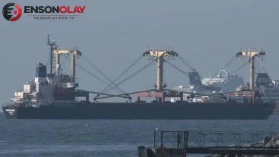 Silivri açıklarında iki ticari gemi çarpıştı : 10 personelden haber alınamıyor