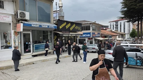 Amasya'nın Gümüşhacıköy ilçesinde ardışık depremler meydana geldi, vatandaşlar korkuyla sokağa çıktı!
