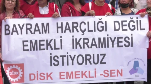 Emeklilere verilen bayram ikramiyesi memnuniyetsizlik yaratıyor