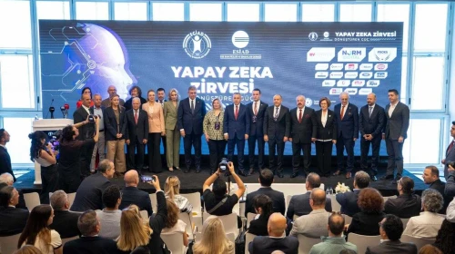 İzmir, Yapay Zeka ile Geleceğe Adım Atıyor!