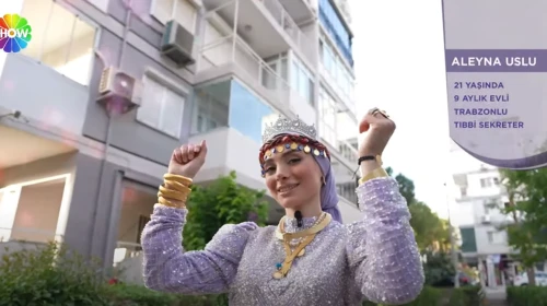 Ünlü oyuncu Aleyna Uslu'nun yaşamı ve kariyeri merak konusu oldu. Peki, Gelin Evi Aleyna Uslu kimdir? İşte detaylar!