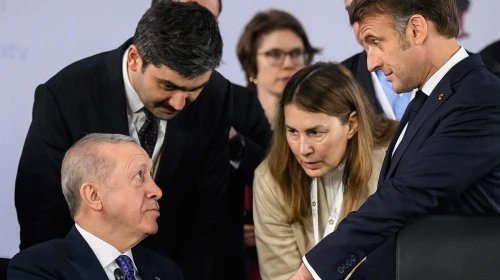 Başkan Erdoğan, Macron'un hamlesine karşı tarihi bir karar aldı!