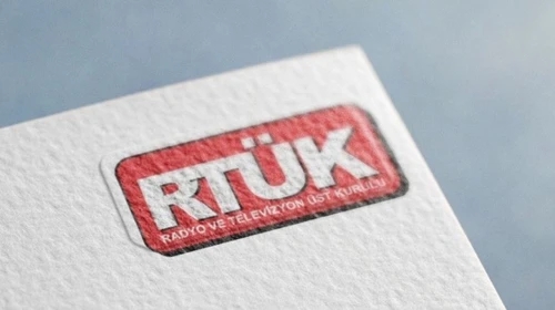 RTÜK'ten tartışmalı karar: Halk TV ve Sözcü'ye Özel'e saldırı haberine ceza!