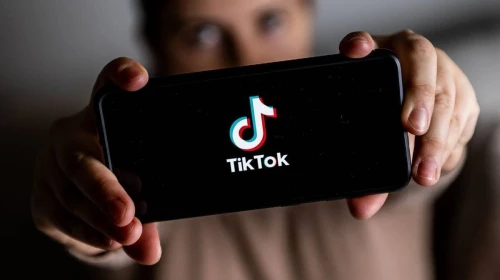 TikTok Kullanıcılarına Önemli Uyarı: Yapay Zeka Destekli Yeni Dolandırıcılık Yöntemi Ortaya Çıktı!