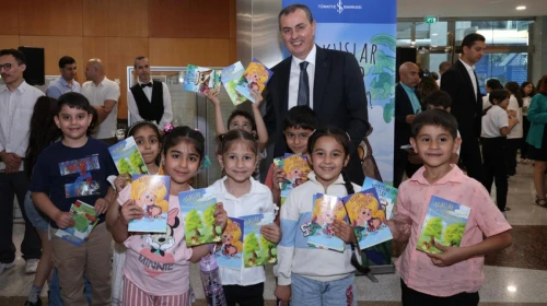 İş Bankası'nın efsane "karneni göster kitabını al" kampanyası başladı