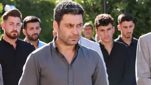 Milli futbolcu Ozan Akbaba, yeni bir maceraya adım atıyor ve şehir değiştiriyor.