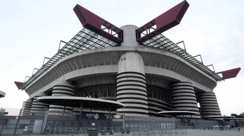 Milano, EURO 2032 için büyük fırsatı kaçırabilir