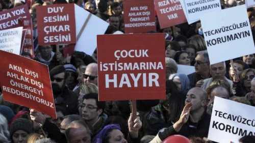 Mahkeme, tutuklama talebini reddetti ve sanığa adli kontrol şartıyla serbest kalma kararı verdi.