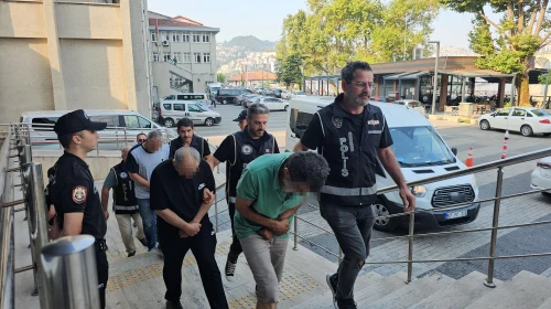Define avcıları polise yakalandı