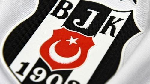 Beşiktaş taraftarlarını sevindiren bir adım: Ünlü futbolcudan sosyal medya sürprizi!