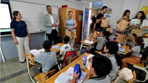 Başkan Eşki, Okul Çocuklarını Sevindirmek İçin Beklenmedik Ziyaret Gerçekleştirdi