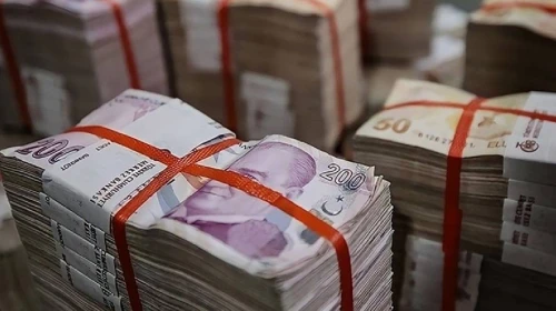 Bütçe Ağustos'ta 96,7 milyar TL fazla verdi
