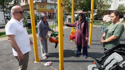 Darıca Belediyesi, şehirdeki parkları modernize ediyor