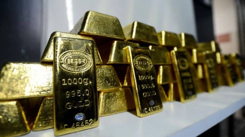 Altın fiyatları tarihi zirvede! Ons altın rekor kırarken, gram altın 4.892 TL'yi aştı