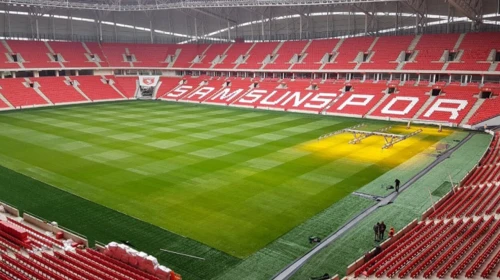 Samsunspor ile Antalyaspor arasındaki mücadele için ilk 11'ler açıklandı!