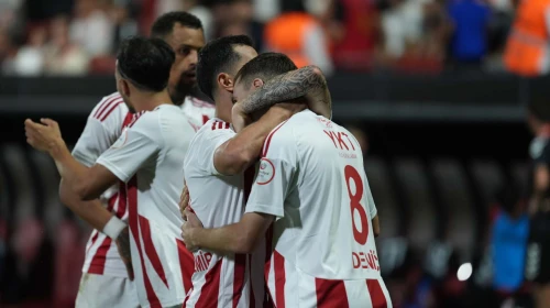 Sivasspor, savunmaya takviye yaptı!
