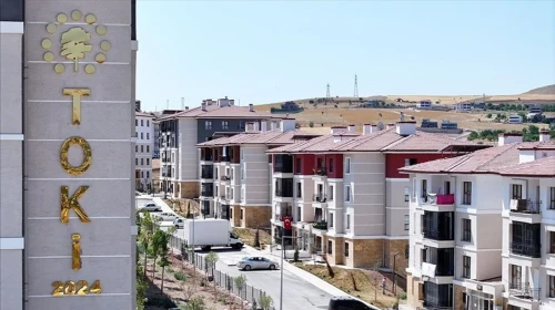 TOKİ ile 1,7 Milyon Aile Ev Sahibi Oldu: Türkiye’nin Sosyal Konut Seferberliği Devam Ediyor
