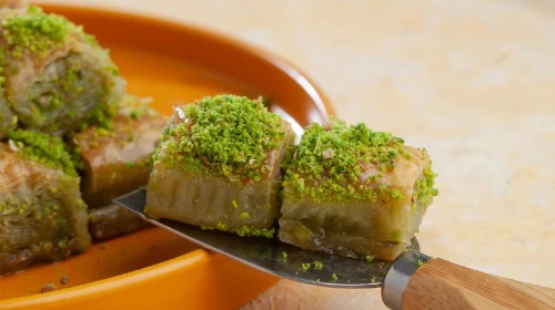 Baklava fiyatları rekor seviyede! Yeni bir dilim baklava kaç TL oldu?