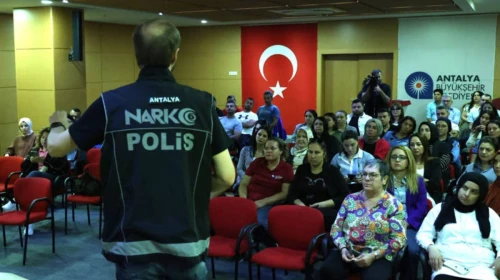 Büyükşehir personeli için madde bağımlılığıyla mücadele eğitimi verilecek