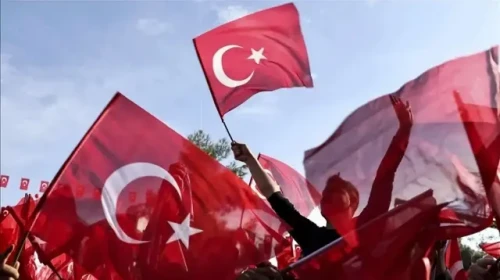 Cumhuriyet Bayramı 2025 Tatili Detayları Belli Oldu: İşte 28 Ekim ve 29 Ekim'deki Tatil Durumu!