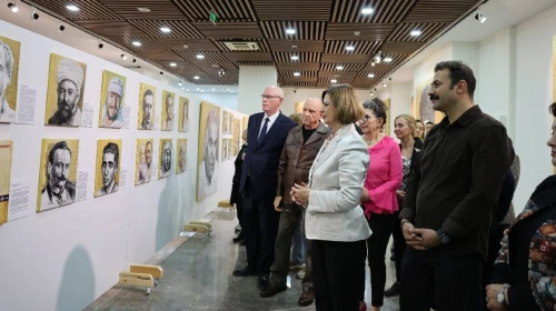 Atatürk'ün Mirasını Yansıtan Yeni Bir Sergi Ziyarete Açıldı