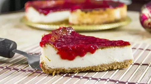 Çatlamayan kıvam garantili! Klasik New York cheesecake tarifi