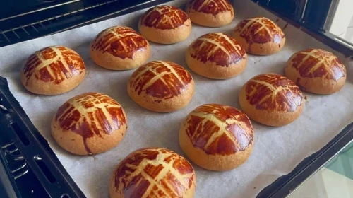 Evde Kolay Pastane Poğaçası Tarifi: Usta Şefin Sırlarıyla Lezzetli Poğaça Yapımı!