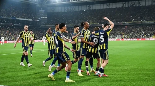 Sarı kart ceza sınırına yaklaşan Fenerbahçe futbolcuları! Galatasaray derbisinde risk altında!