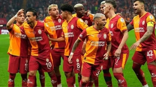 Galatasaray'ın 11'i belli oldu! Maç öncesi kadrolar netleşti