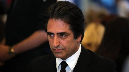 Ünlü yönetmen Mahsun Kırmızıgül, oyuncular arasında yaşanan tartışmada tarafını belirledi ve olaya dahil oldu