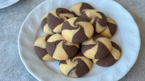 Tutku Kurabiye: Renkli ve Lezzetli Çay Saati İkramı Tarifi