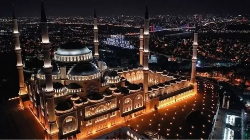 Bugün Regaip Kandili mi? Kandil geceleri neden önemli?