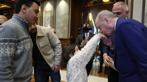 Hind Rajab'ın ailesi, Cumhurbaşkanlığı Külliyesi'ni ziyaret etti