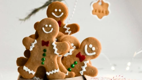 Ev Kokuları Arasında Kaybolacaksınız: Yepyeni Bir Lezzet Deneyimi - Geleneksel Zencefilli Kurabiye Tarifi