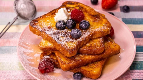 Klasik Fransız Tostu (Pain Perdu) Tarifi: Kahvaltıda Fransa’ya ışınlanacaksınız: Yapması ayrı yemesi ayrı zevk