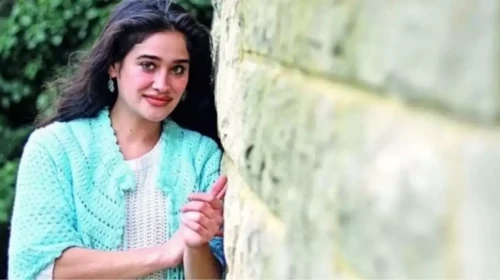 Ünlü oyuncu Meltem Miraloğlu'nun evlendiği rahip ve dini değişikliği ile ilgili çıkan haberler asılsız çıktı! Peki yeni eşi kim?