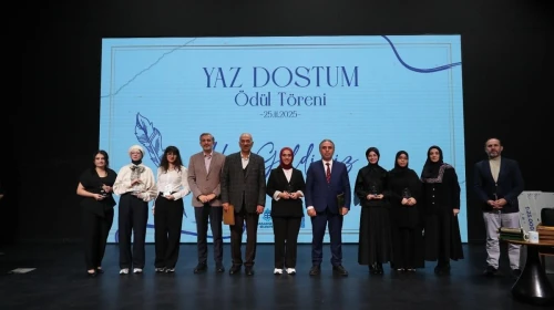 "Yaz Dostum" adlı yarışmanın galibi belirlendi: Şiir ve hikaye kategorilerinde ödüller sahiplerini buldu!